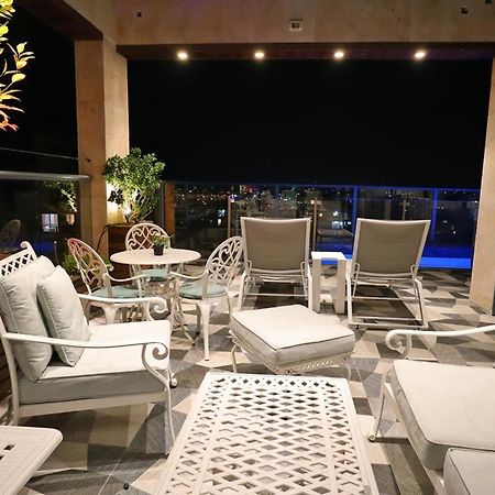 Luxury Rooftop Apartment In Netanya Luaran gambar